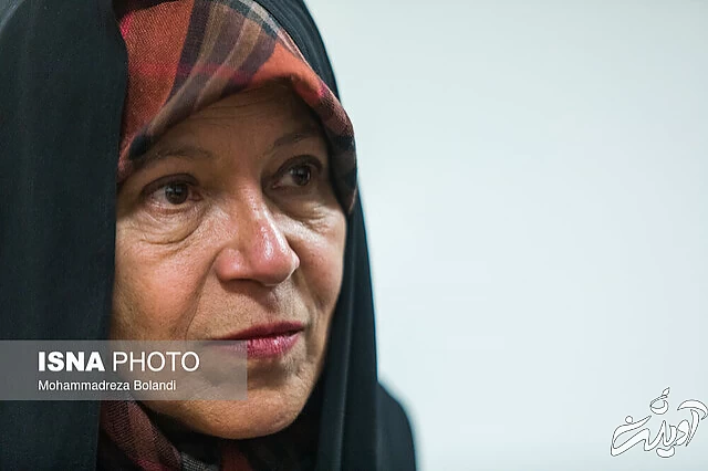فائزه هاشمی: فعالیتهای ورزشیام ماندگارتر شد تا سیاسی/جرمم "دختر رفسنجانی بودن" است
